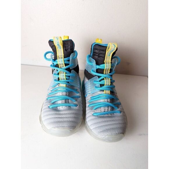 VITIKE Kid's Non-Slip High-Top Basketball Shoes Size 1 - Picture 4 of 9